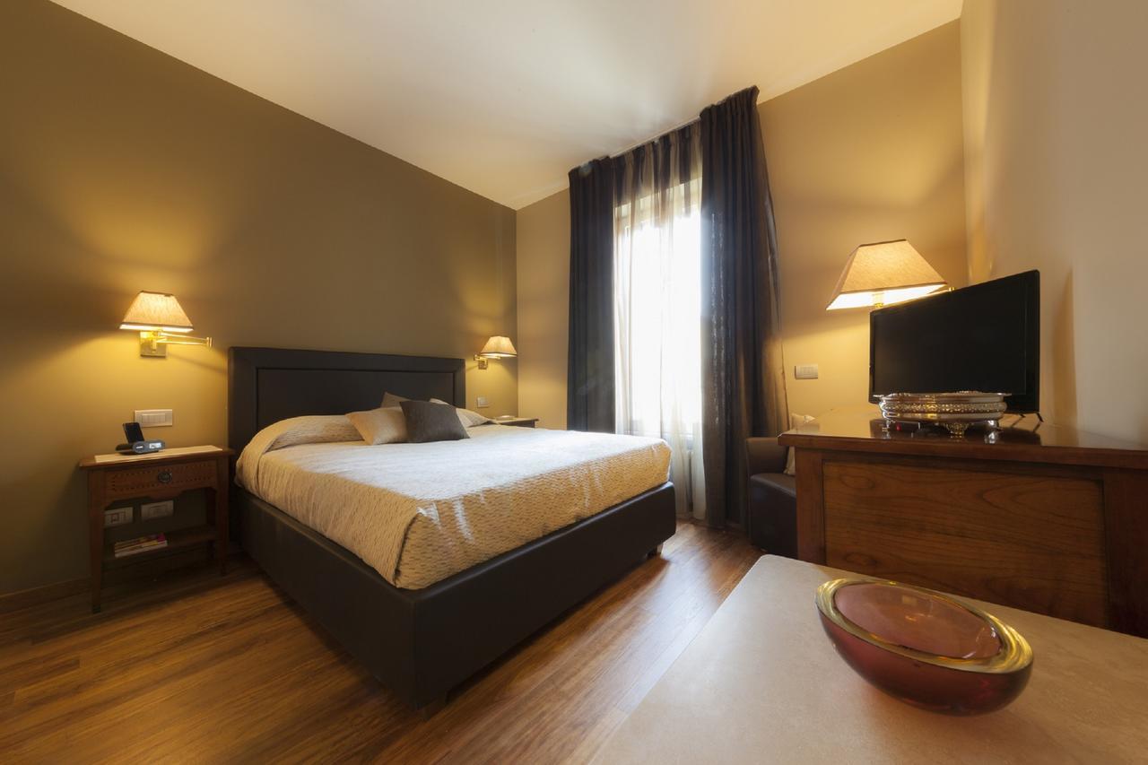 Couette-café Bronzino House 2*
